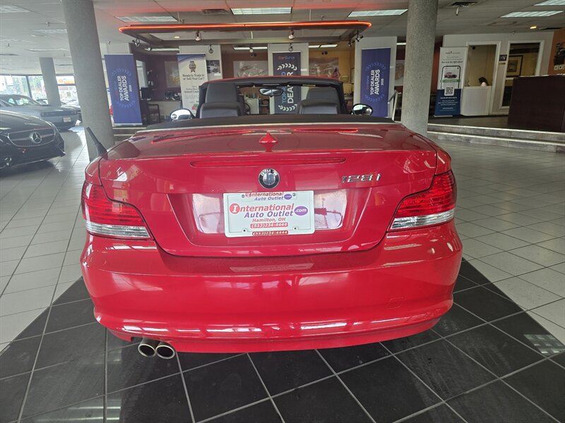 Used 2009 BMW 128i Convertible RWD image 5