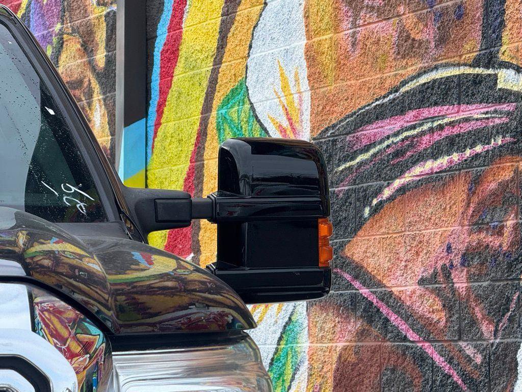 Used 2016 Ford F350 Lariat w/ Lariat Ultimate Package image 5