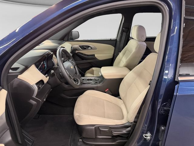 Used 2022 Chevrolet Traverse LS AWD/4WD image 12