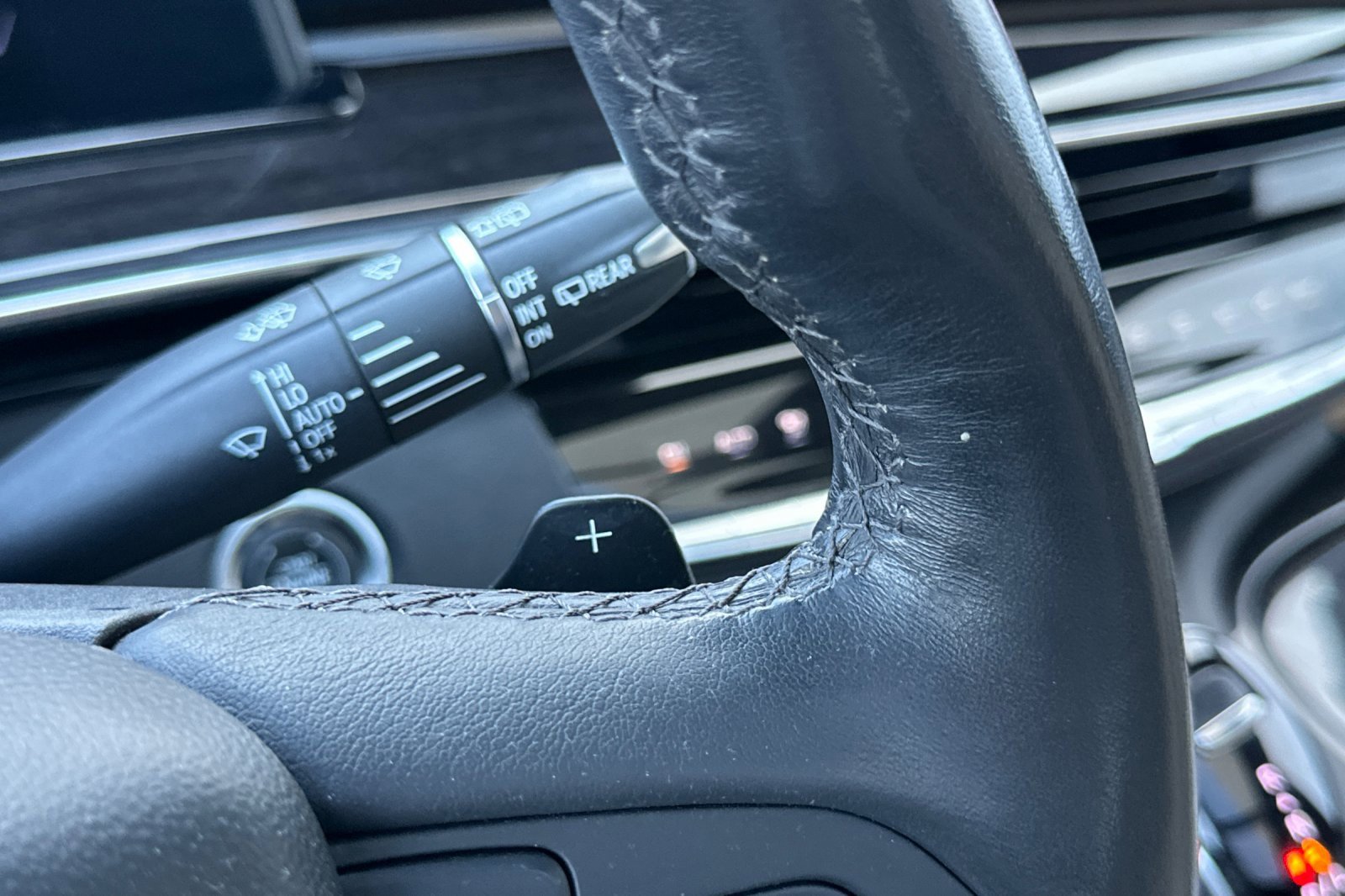 Certified 2023 Cadillac Escalade Premium Luxury w/ Performance Package image 41