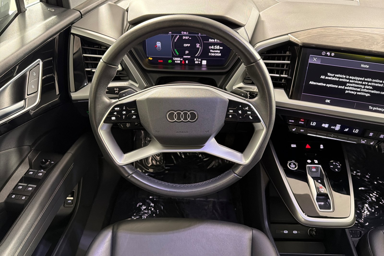 Used 2025 Audi Q4 e-tron Premium RWD image 13