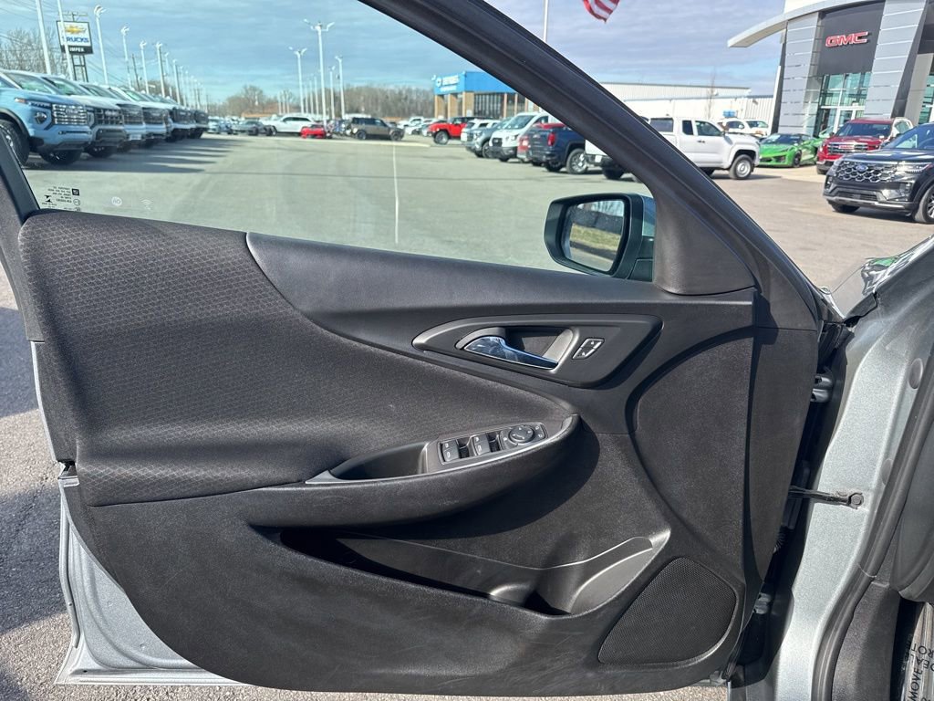 Used 2023 Chevrolet Malibu LT image 26