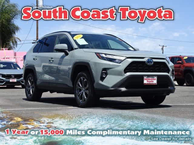 Certified 2023 Toyota RAV4 XLE Premium AWD/4WD image 1