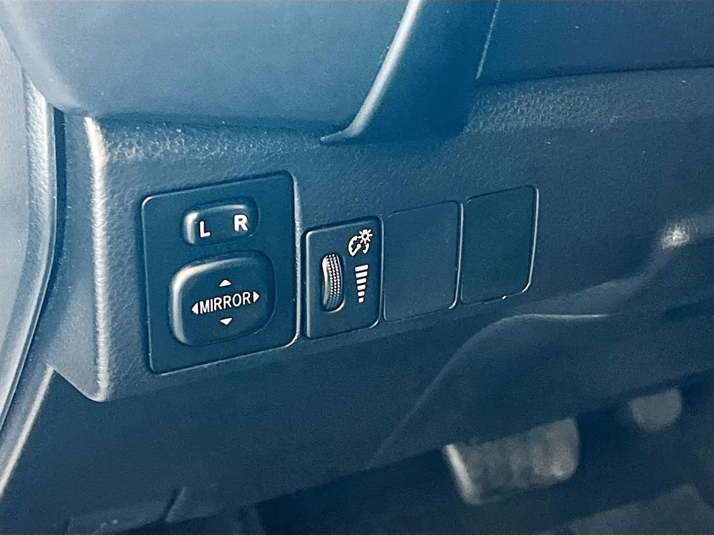 Used 2019 Toyota Corolla SE FWD image 10
