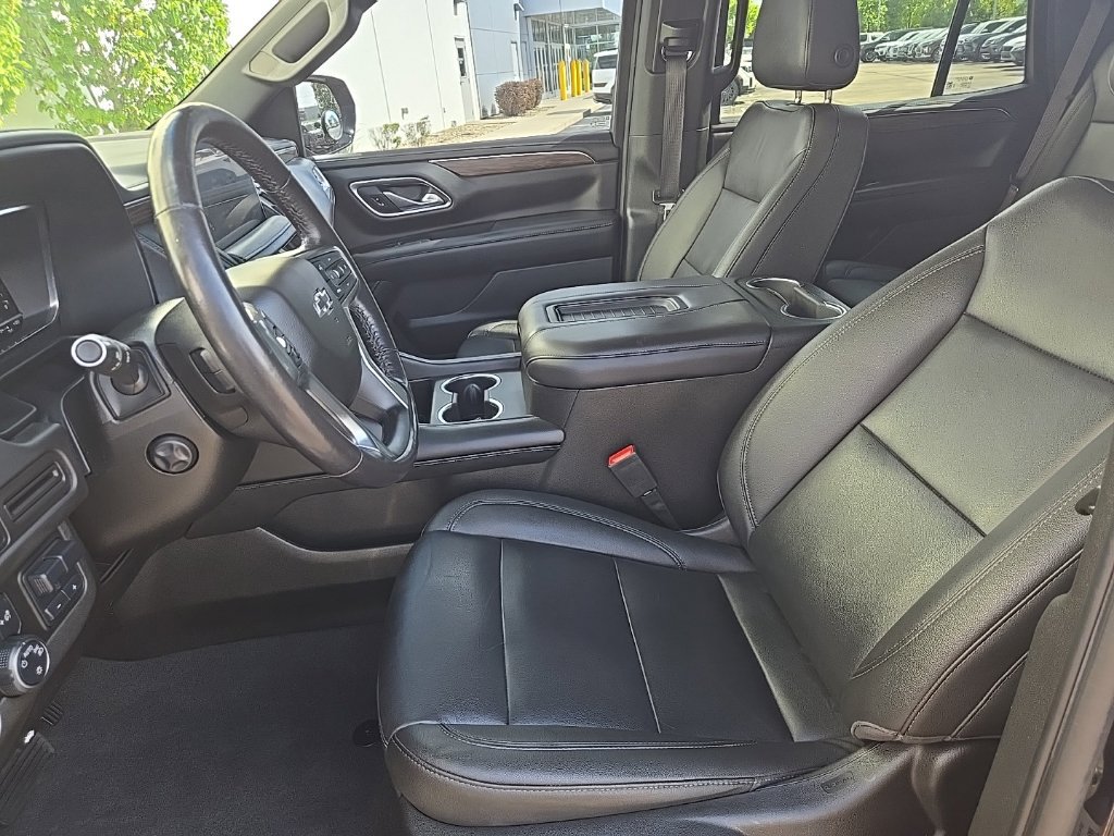 Used 2022 Chevrolet Tahoe Z71 w/ Z71 Off-Road Package AWD/4WD image 25