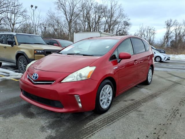 Used 2013 Toyota Prius V Two image 3