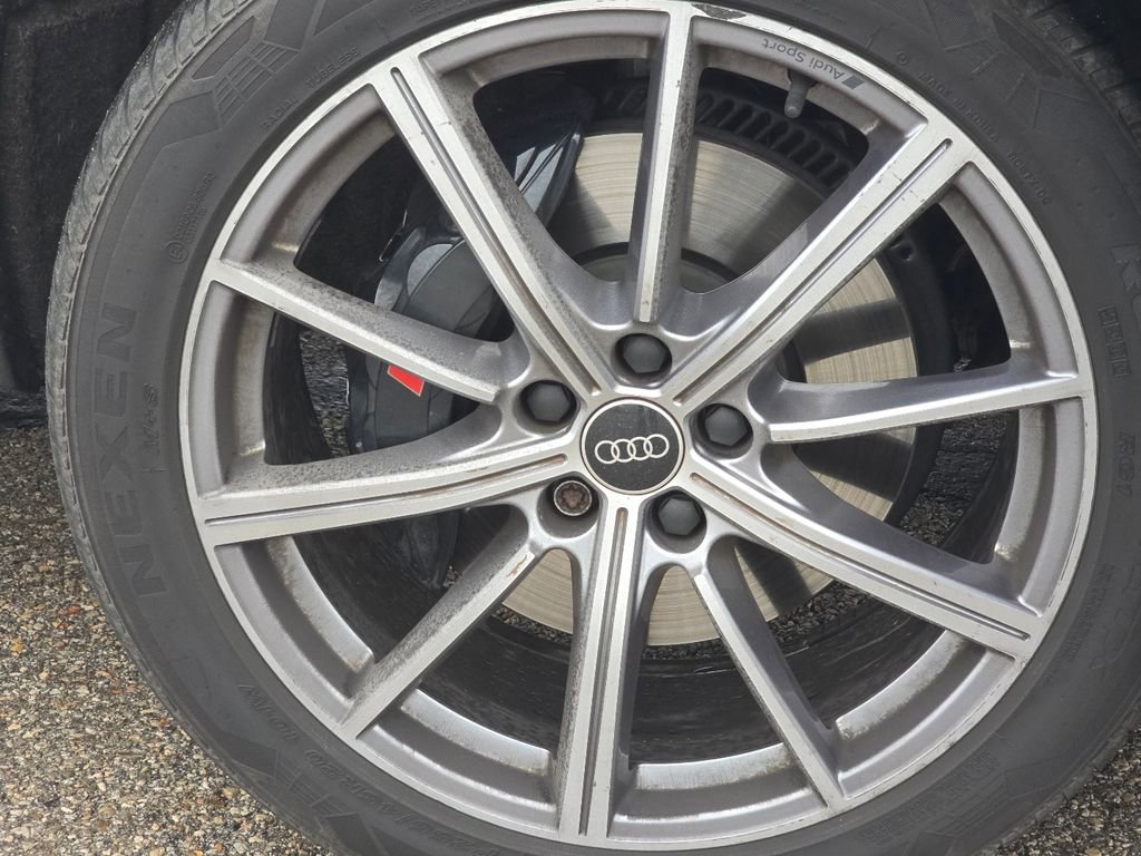 Used 2022 Audi SQ5 Premium Plus w/ Premium Plus Package image 8