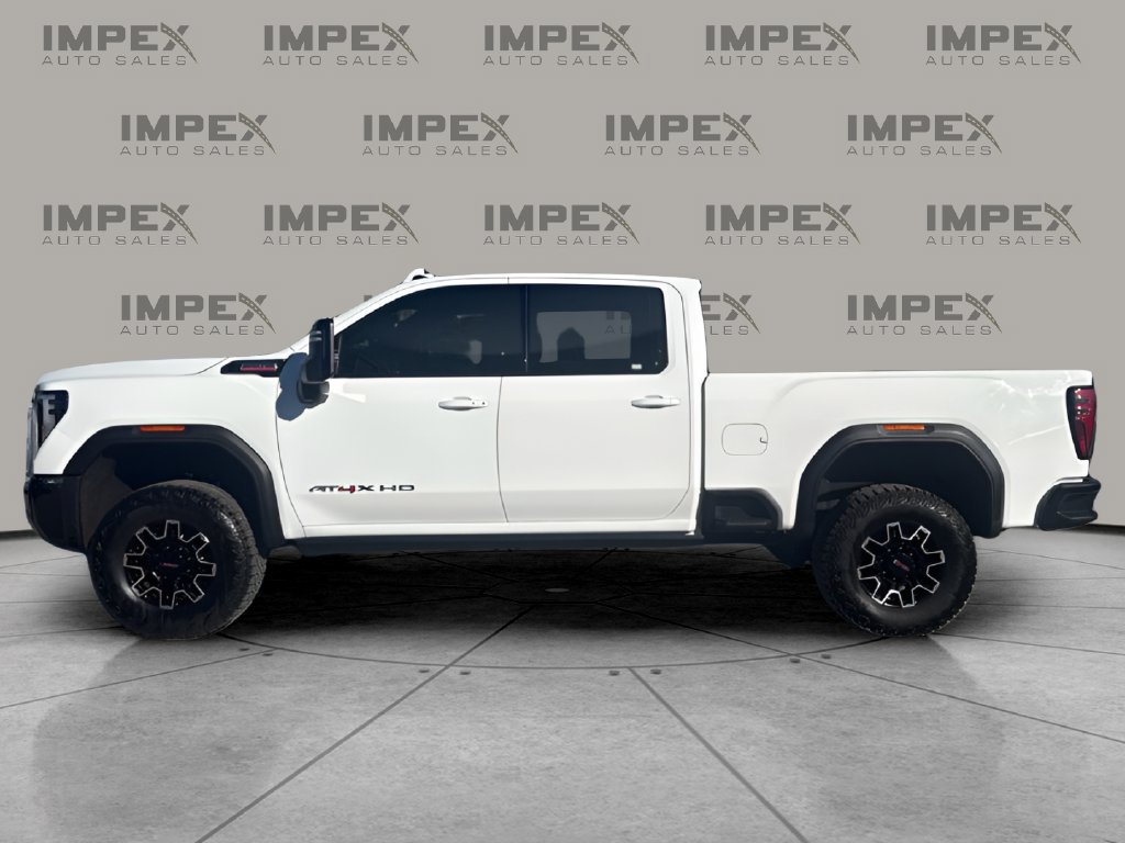 Used 2025 GMC Sierra 2500 AT4X AWD/4WD image 2
