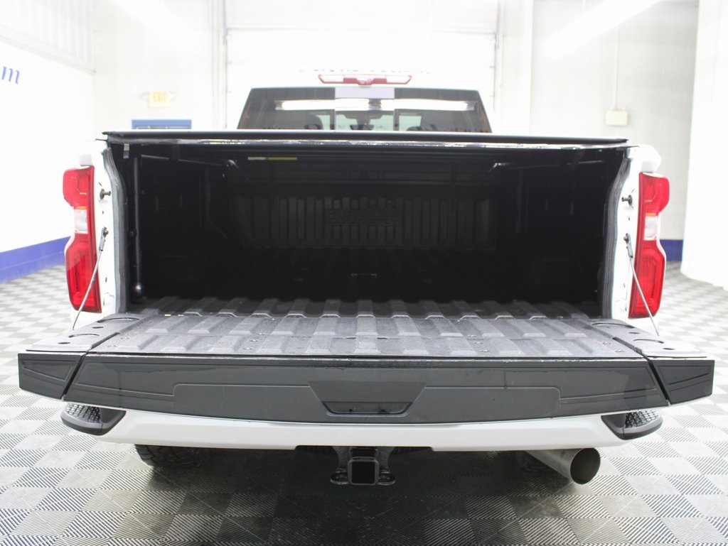 Used 2023 Chevrolet Silverado 2500 High Country w/ Z71 Off-Road Package image 46