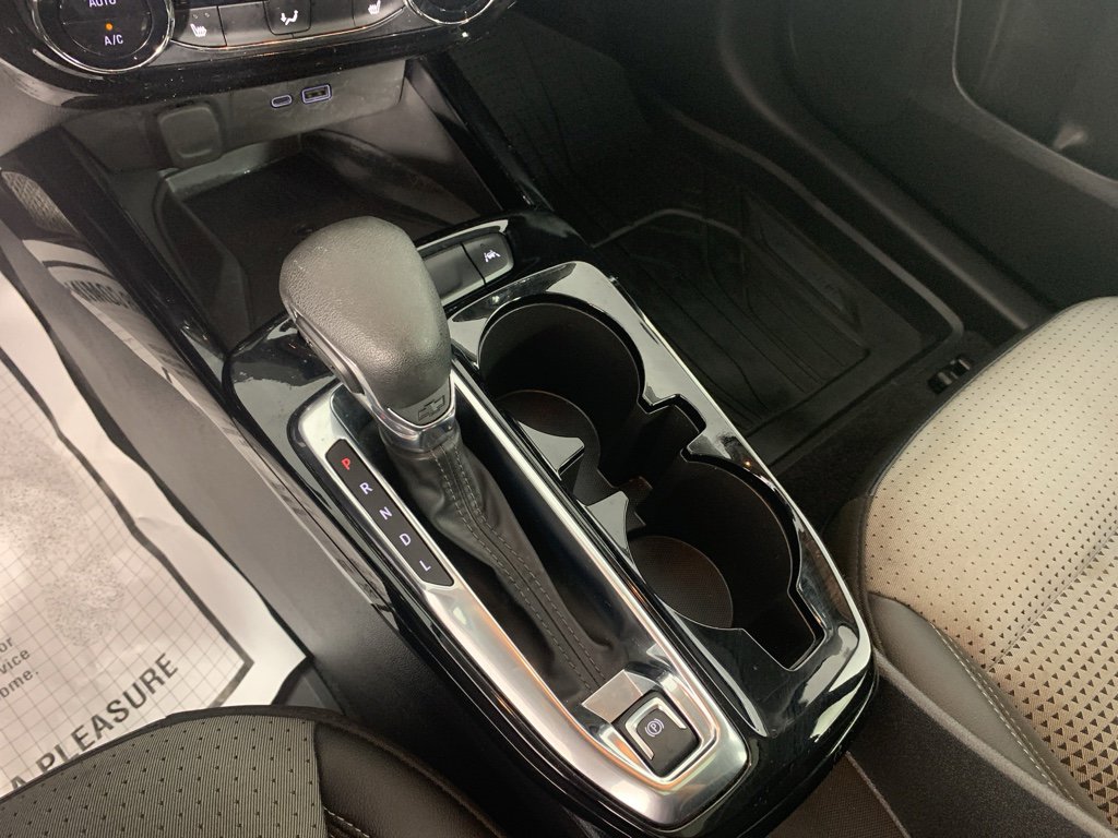 Used 2024 Chevrolet Trax LT w/ Sunroof Package image 25