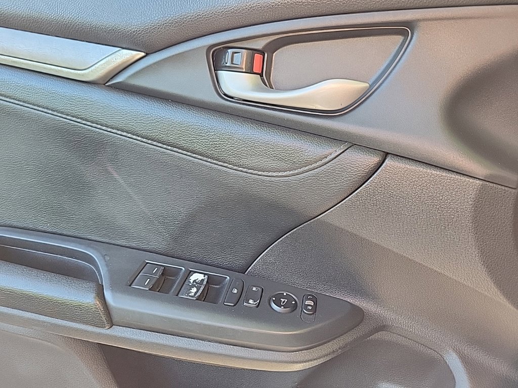 Used 2016 Honda Civic Touring image 13