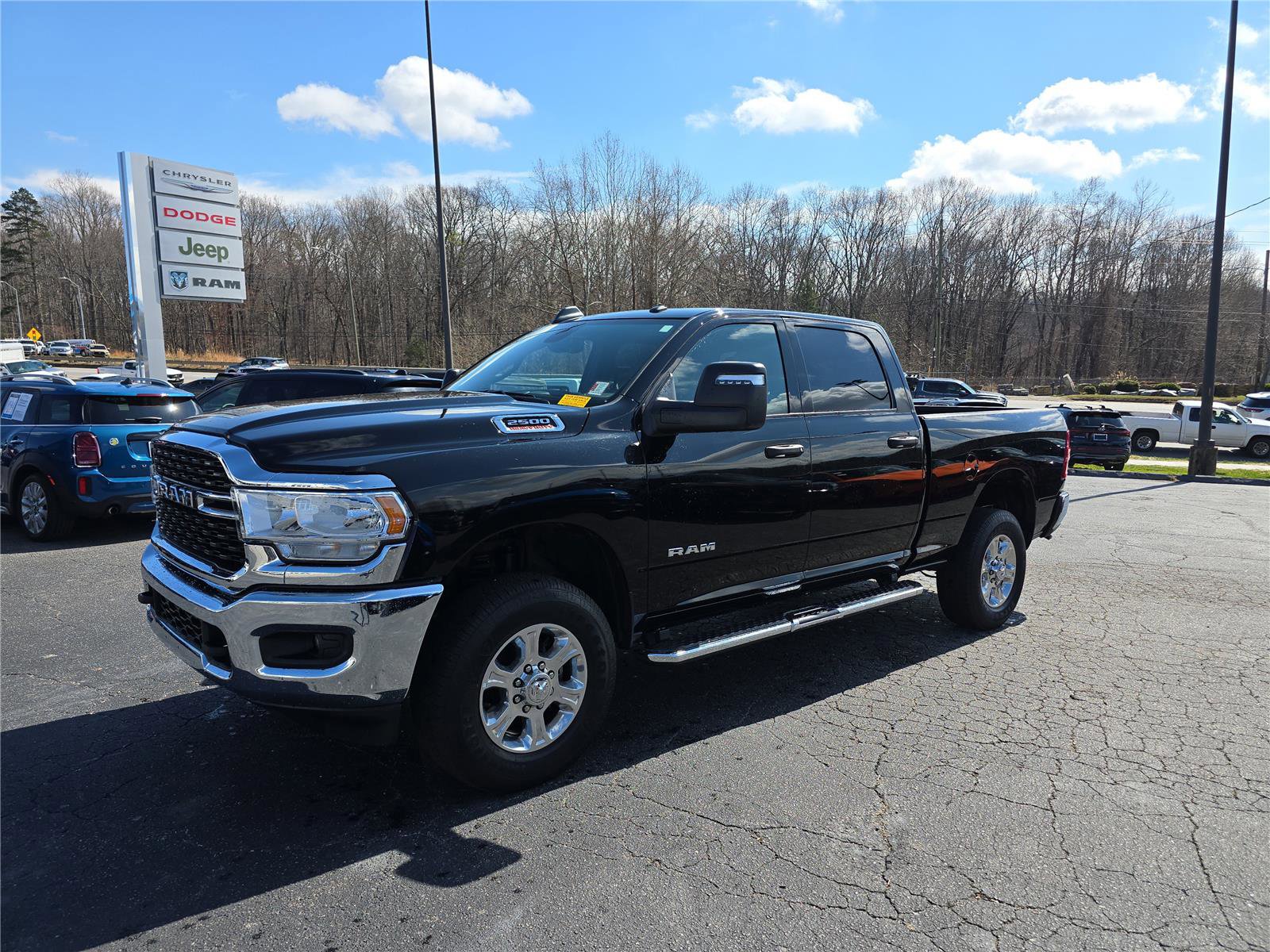 Used 2024 RAM 2500 Big Horn w/ Bed Utility Group image 8