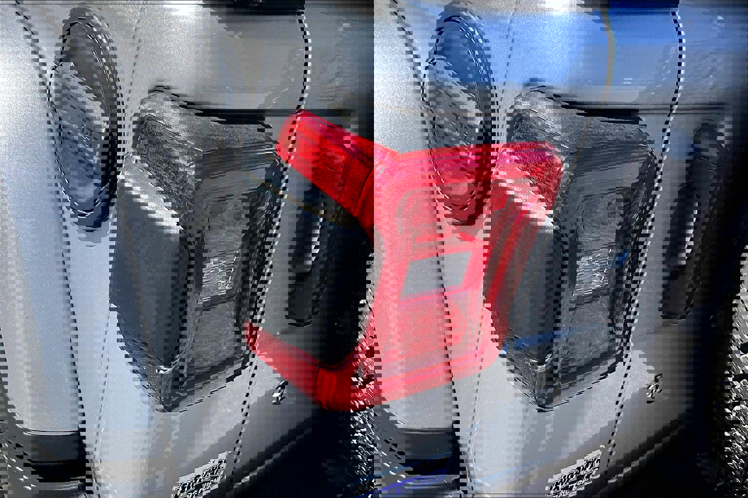 Used 2020 Jeep Wrangler Unlimited Sahara image 33