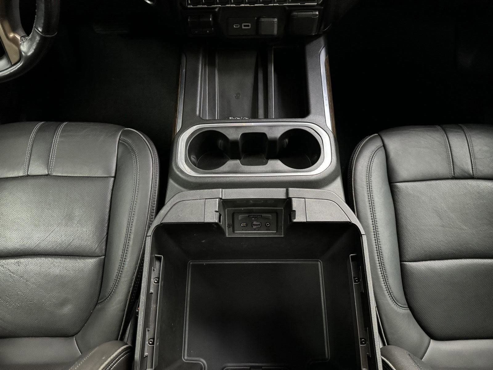 Used 2019 Chevrolet Silverado 1500 High Country w/ Technology Package image 25