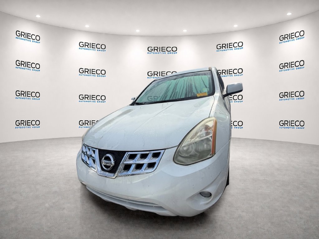 Used 2013 Nissan Rogue S w/ Special Edition Pkg FWD image 2