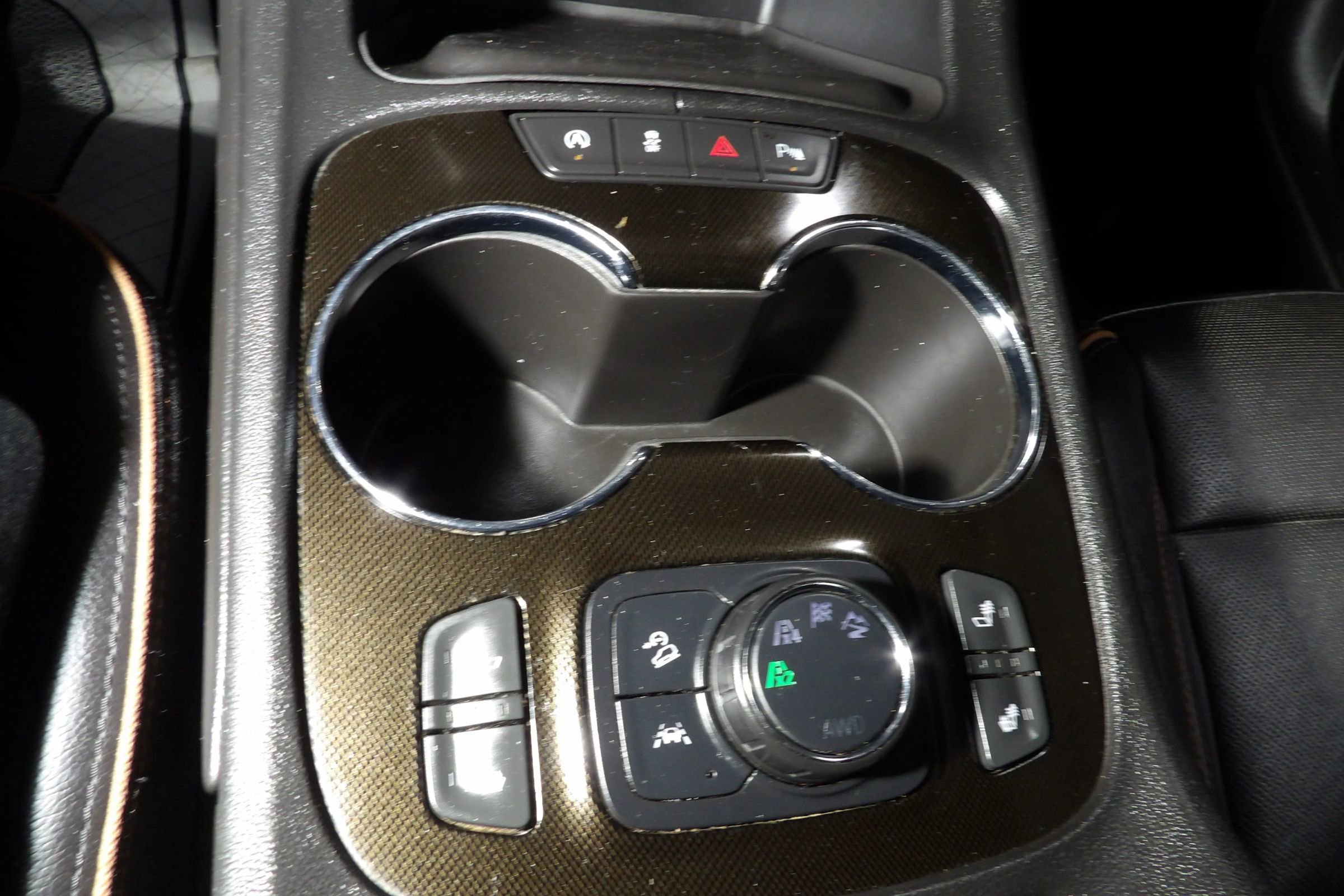 Used 2020 GMC Acadia AT4 w/ Driver Alert Package II AWD/4WD image 20