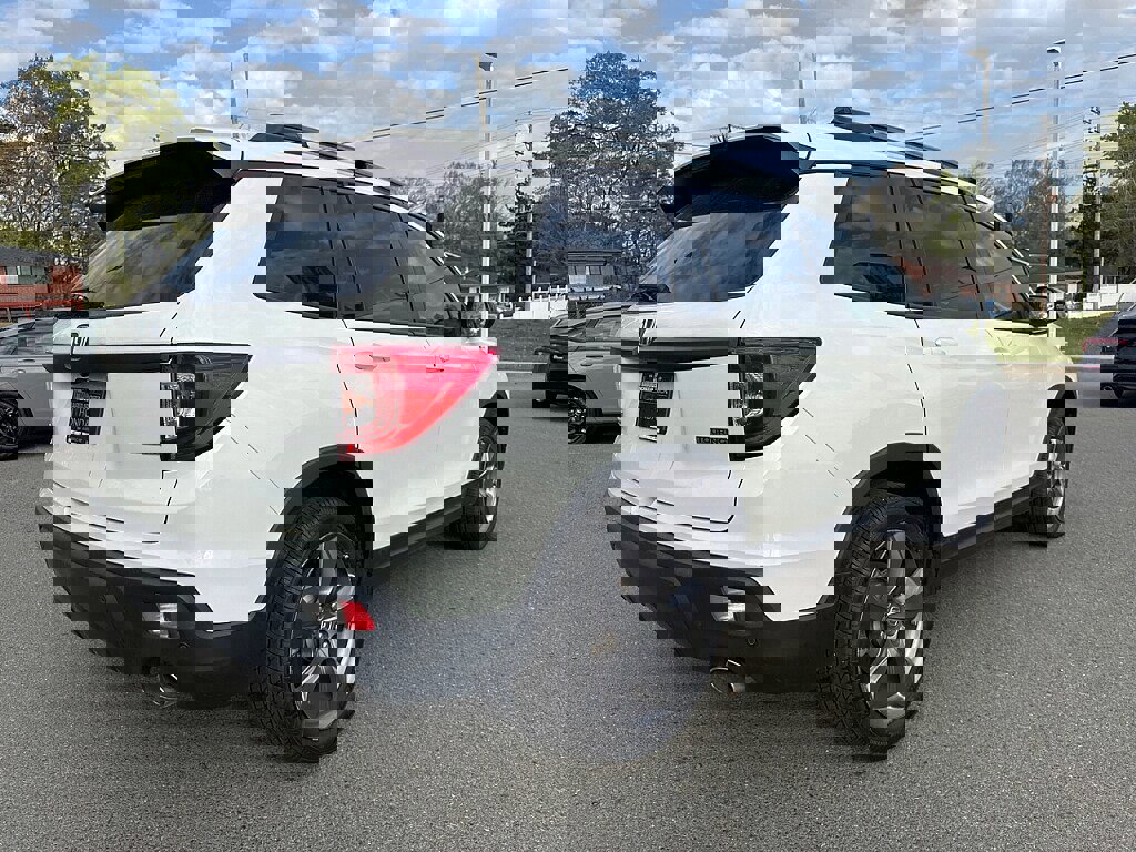 Used 2020 Honda Passport Touring image 3