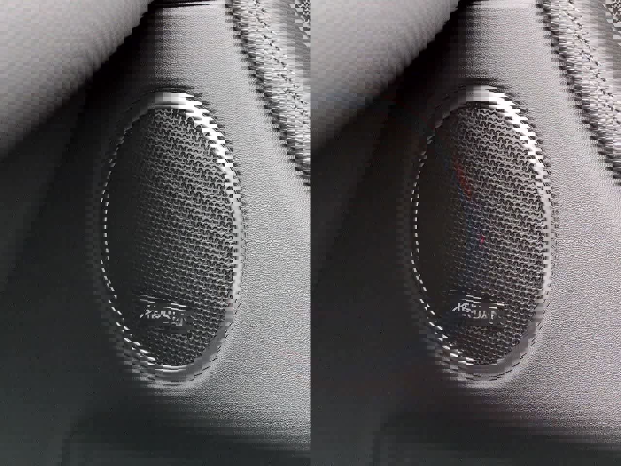 New 2026 Land Rover Discovery Sport Landmark image 31