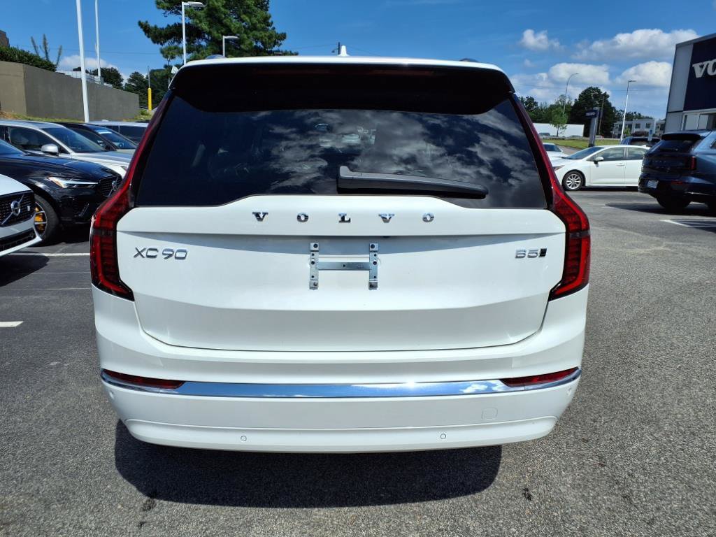 New 2026 Volvo XC90 B5 Core AWD/4WD image 4