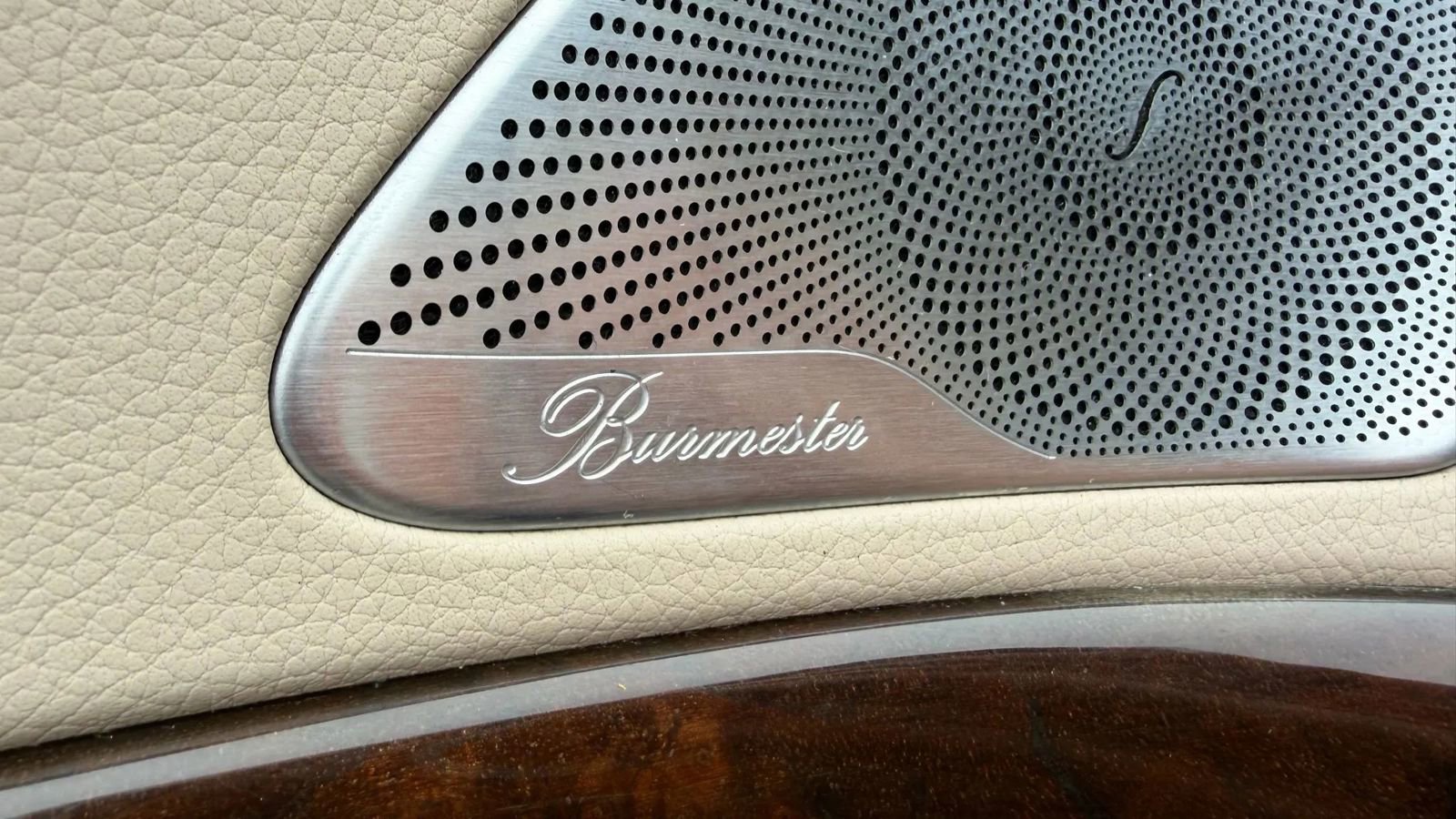 Used 2015 Mercedes-Benz S 550 4MATIC Sedan image 34