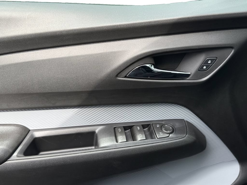 New 2027 Chevrolet Bolt LT w/ Comfort Package FWD image 11