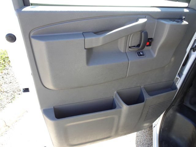 Used 2024 Chevrolet Express 2500 w/ Driver Convenience Package RWD image 15