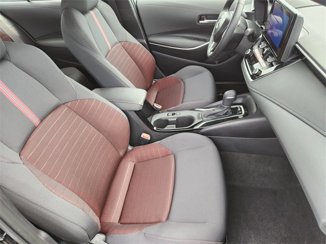Used 2025 Toyota Corolla SE image 10