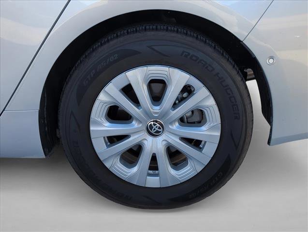Certified 2021 Toyota Prius LE w/ Carpet Mat Package (TMS) image 9