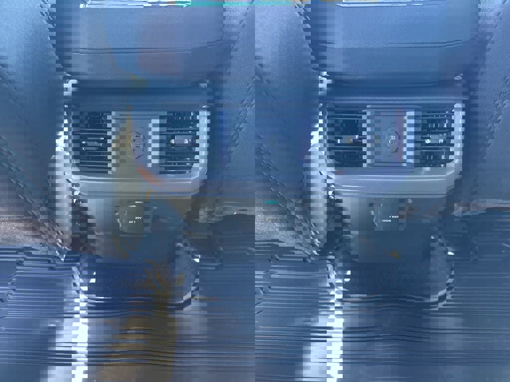 New 2026 Ford F150 XLT w/ Equipment Group 302A MID image 14