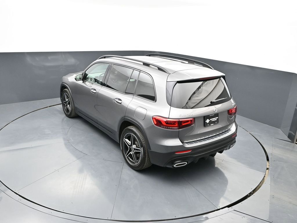 Used 2021 Mercedes-Benz GLB 250 4MATIC image 36