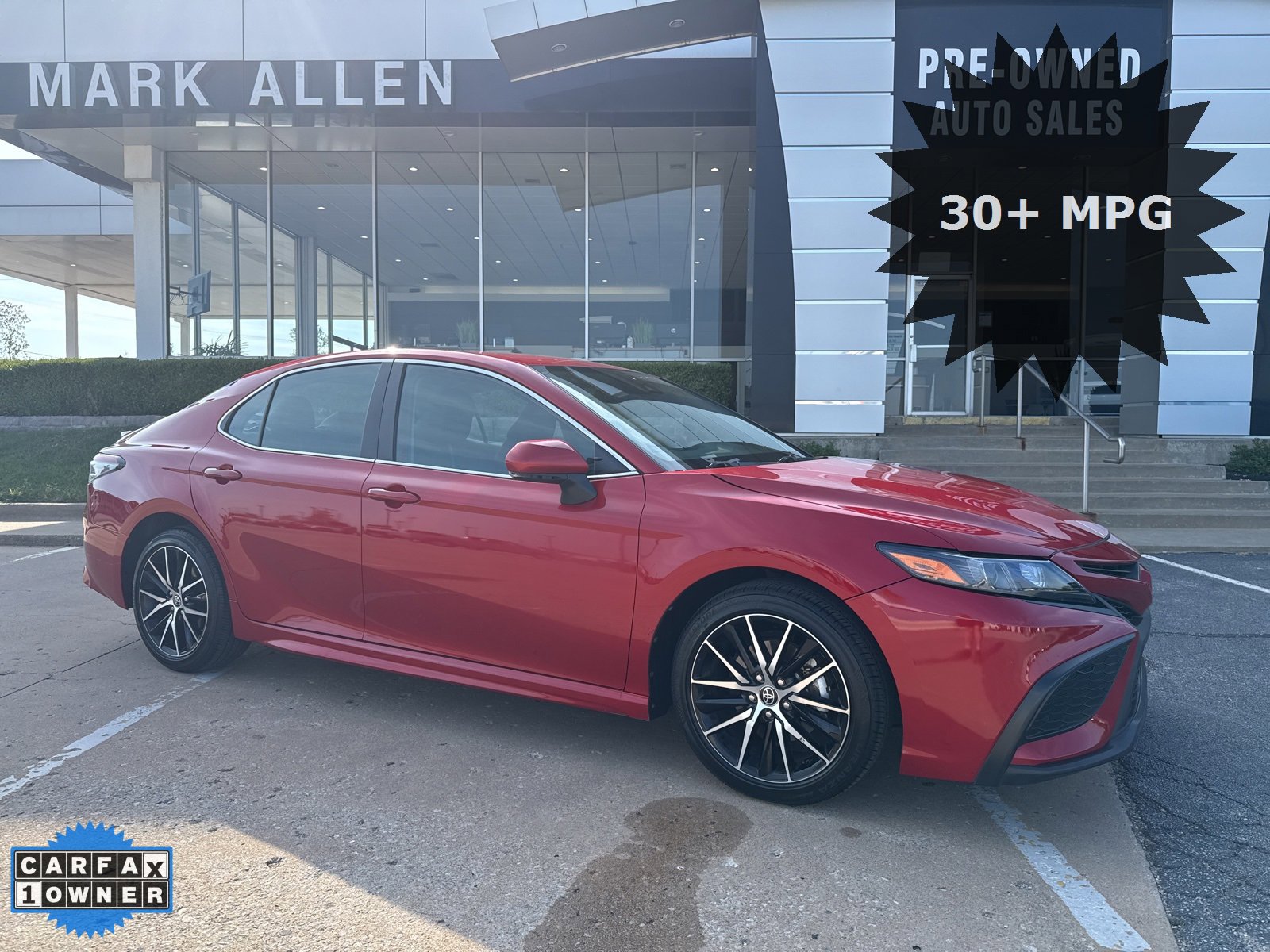 Used 2024 Toyota Camry SE