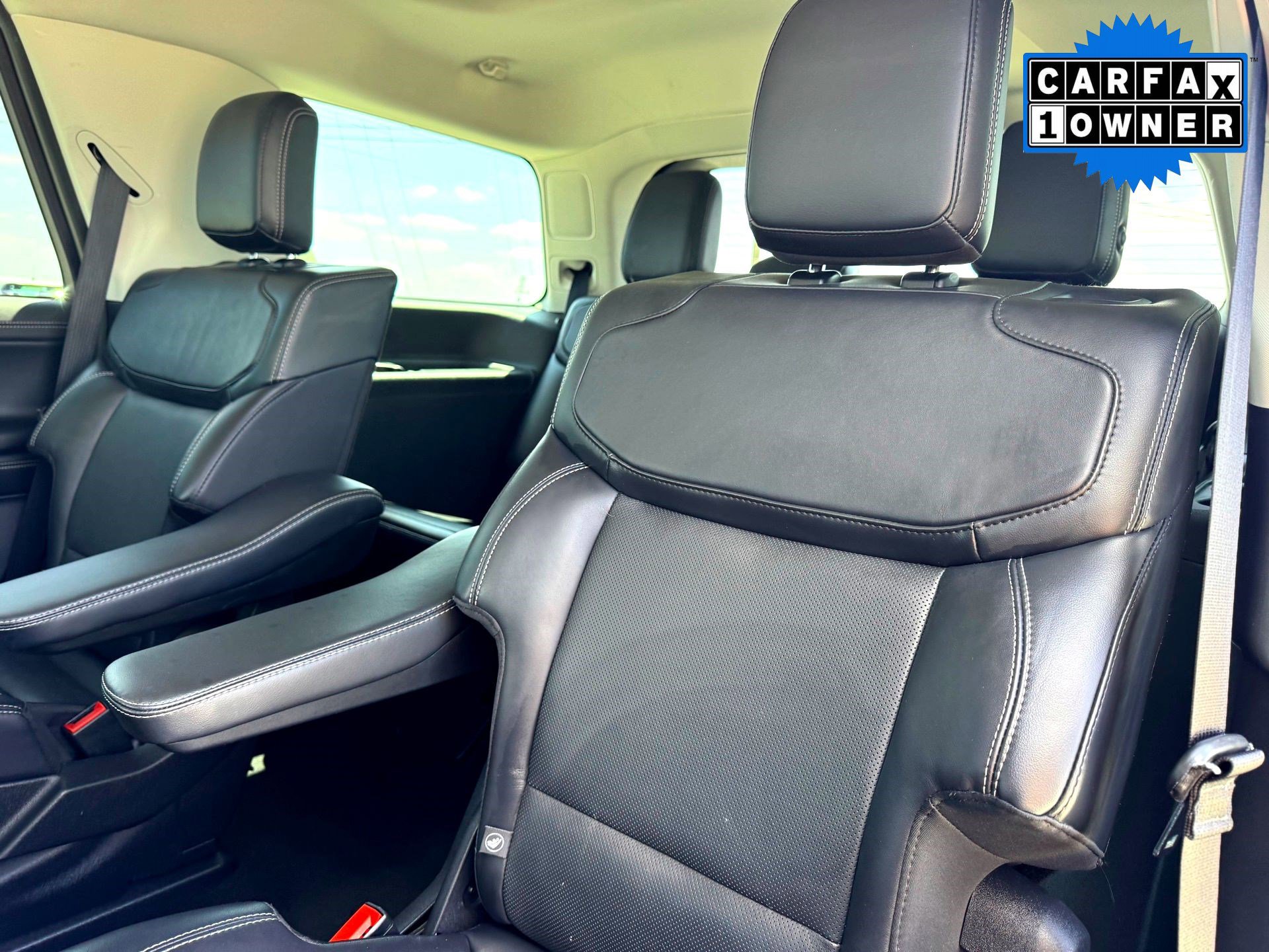 Used 2025 Ford Expedition Platinum AWD/4WD image 18