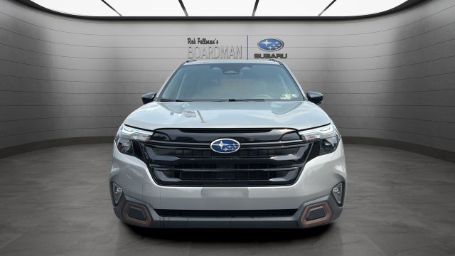 Used 2025 Subaru Forester Sport AWD/4WD image 12