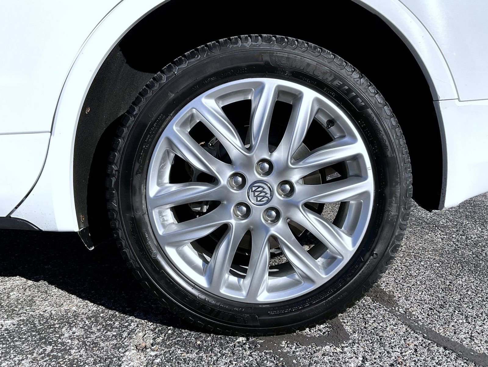 Used 2019 Buick Envision Premium image 22