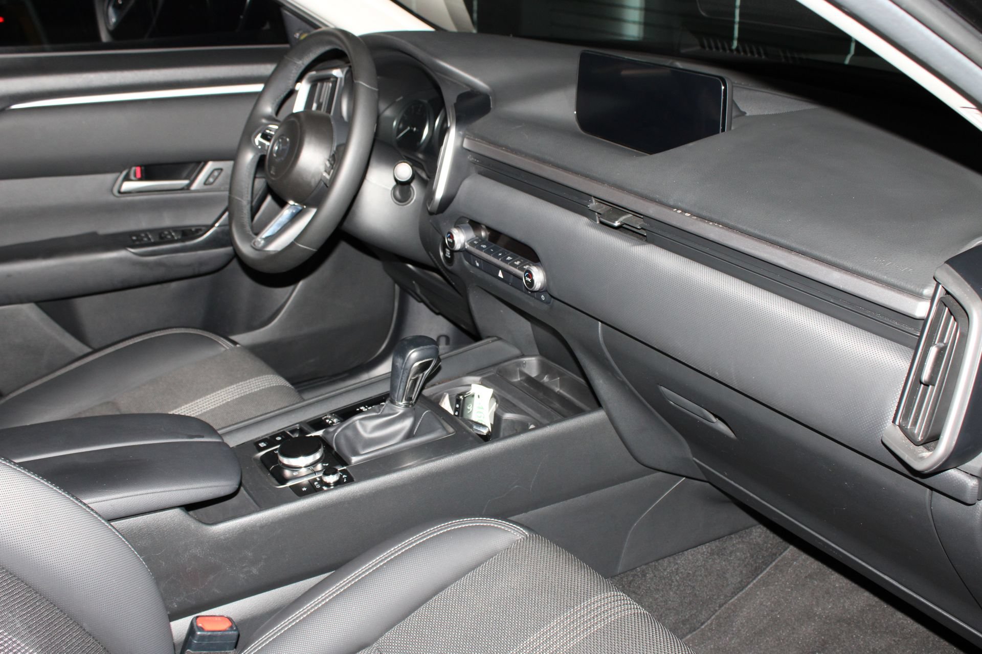 Used 2024 MAZDA CX-50 AWD 2.5 S w/ Cargo Package image 16