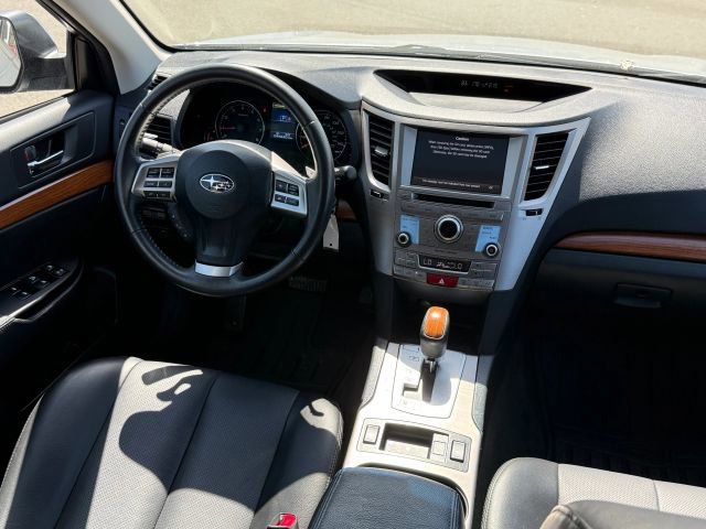 Used 2014 Subaru Outback 2.5i Limited AWD/4WD image 46