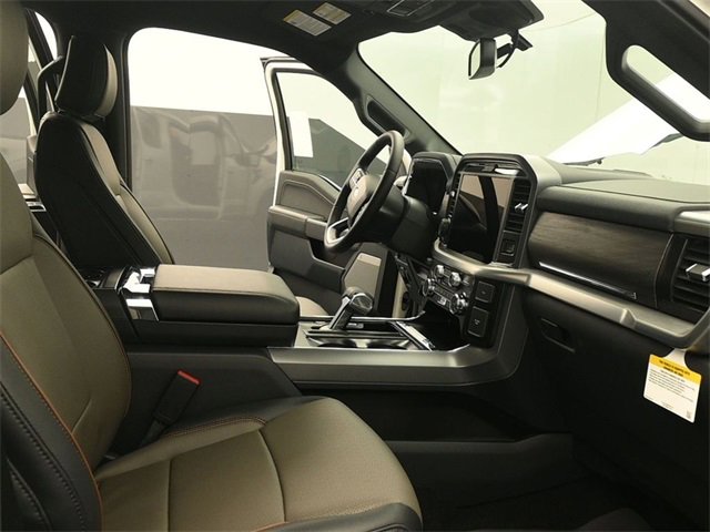 New 2025 Ford F150 Lariat w/ Equipment Group 501A Mid image 15