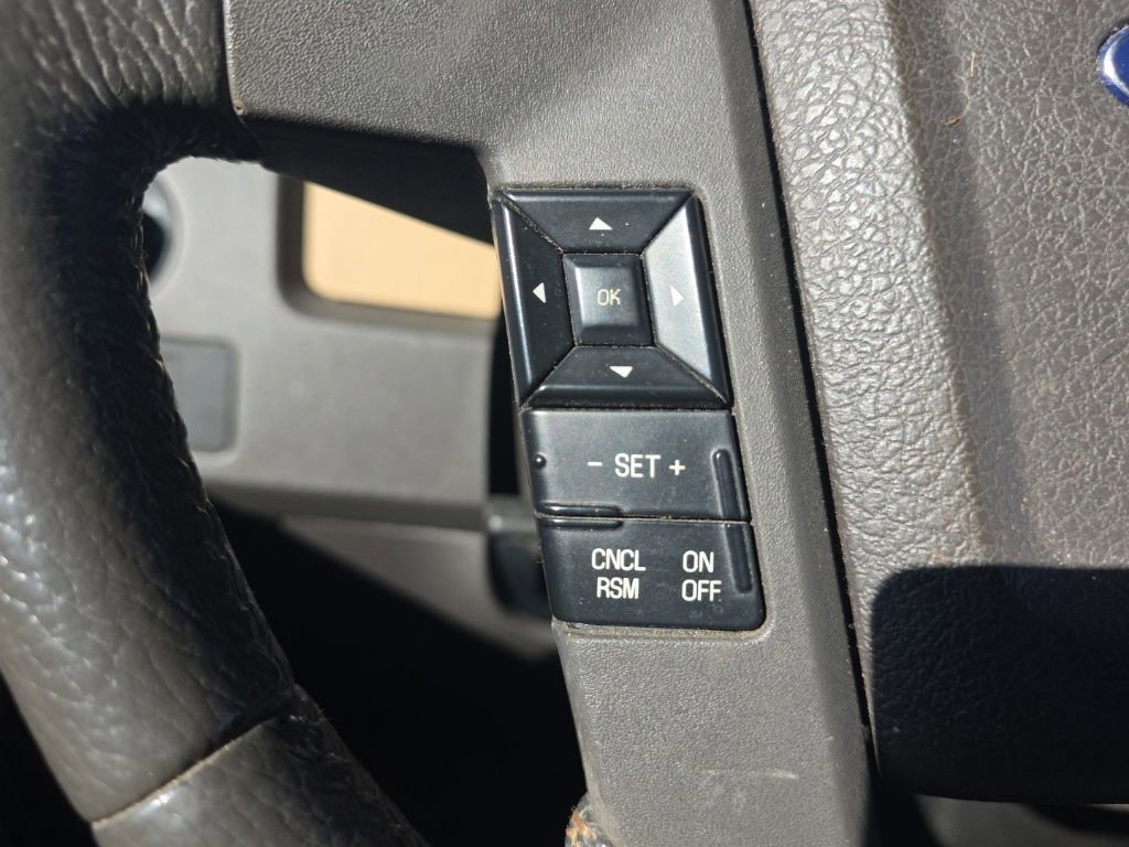 Used 2011 Ford F150 XLT w/ XLT Chrome Pkg image 24