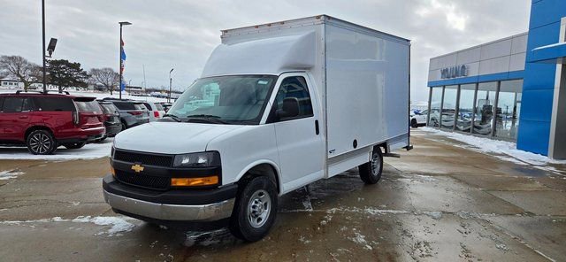 New 2026 Chevrolet Express 3500 w/ Power Convenience Package image 3