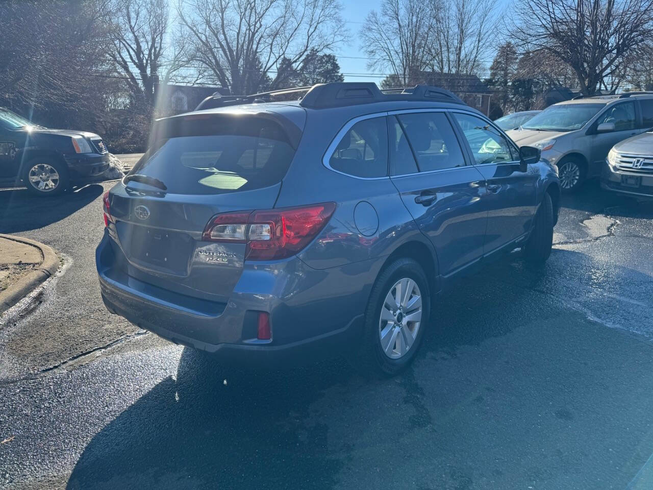 Used 2015 Subaru Outback 2.5i Premium AWD/4WD image 8