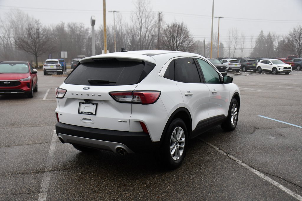 Used 2022 Ford Escape SE w/ Cold Weather Package image 6