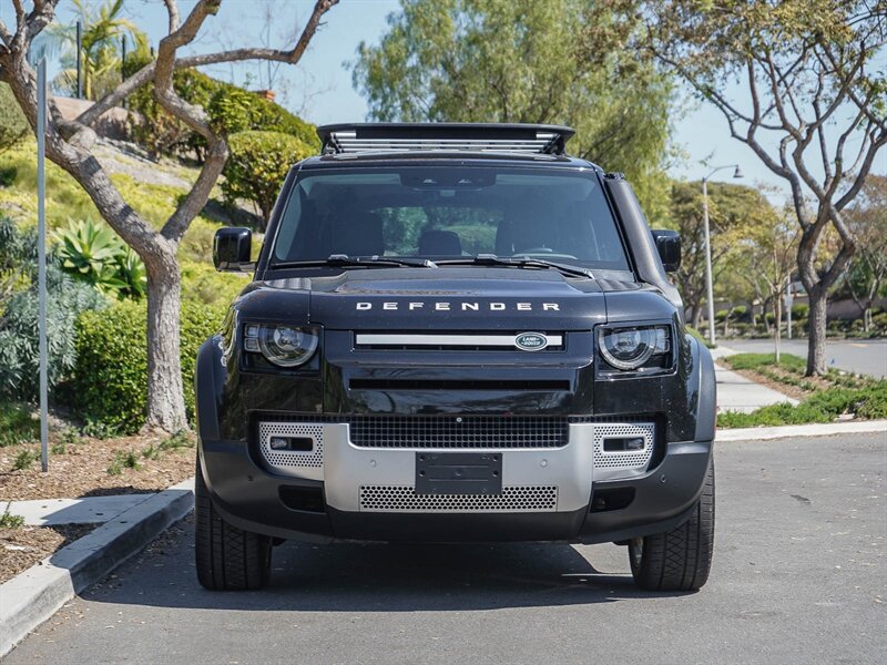 Used 2020 Land Rover Defender 110 SE AWD/4WD image 2