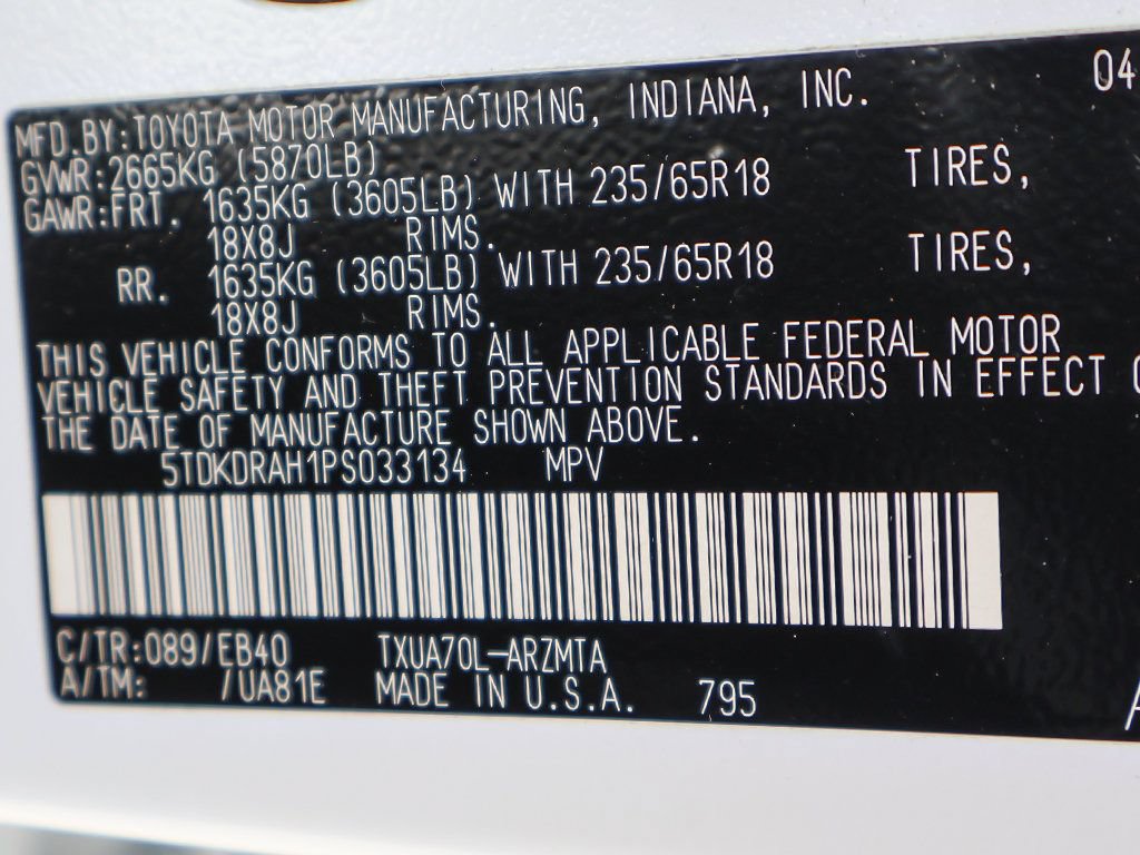 Used 2023 Toyota Highlander XLE FWD image 56