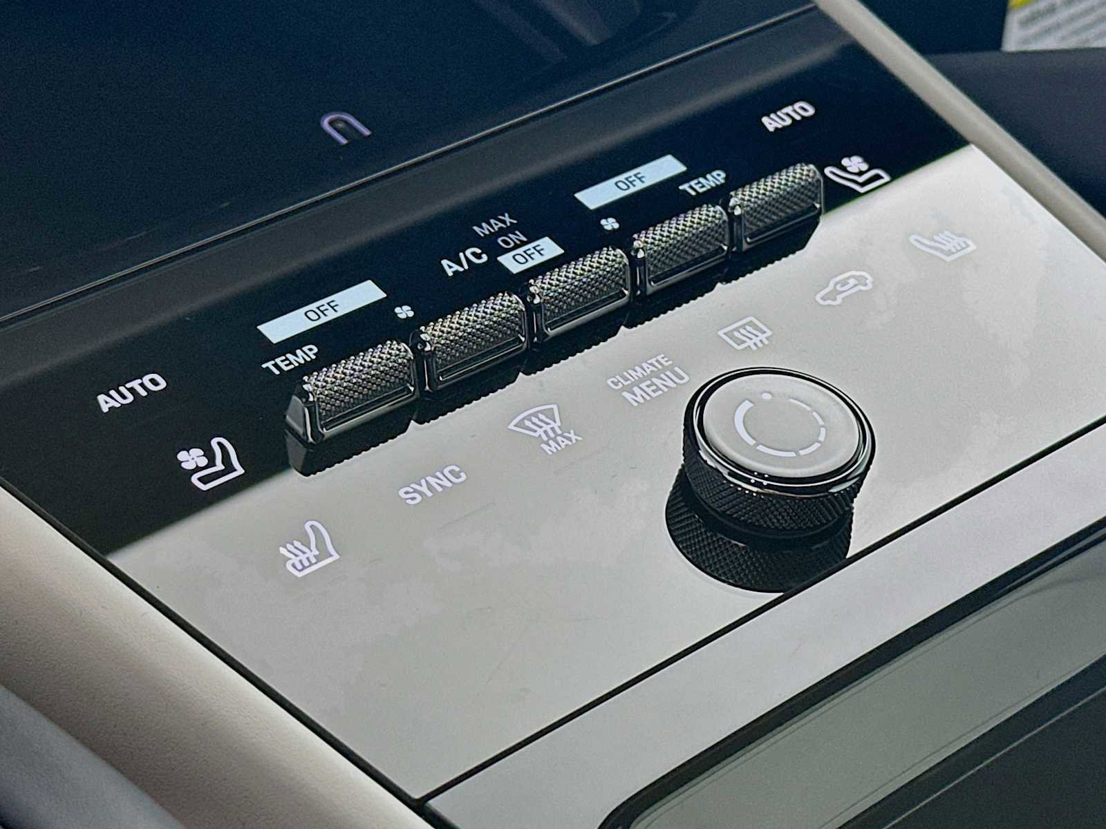 New 2026 Porsche Cayenne image 21