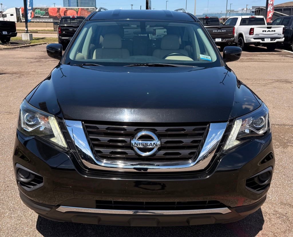 Used 2017 Nissan Pathfinder S FWD image 11