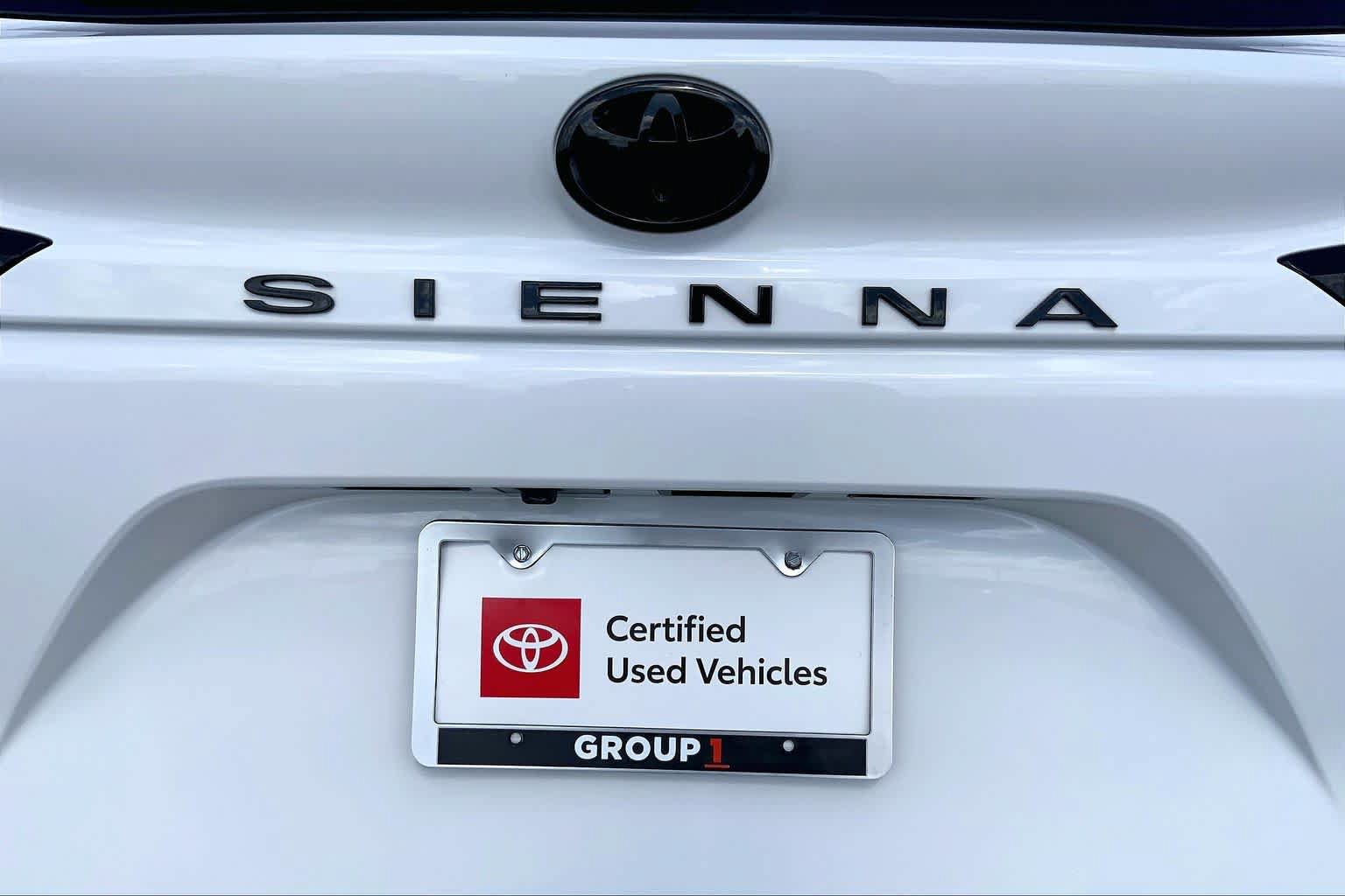 Certified 2026 Toyota Sienna XLE Woodland Edition AWD/4WD image 10