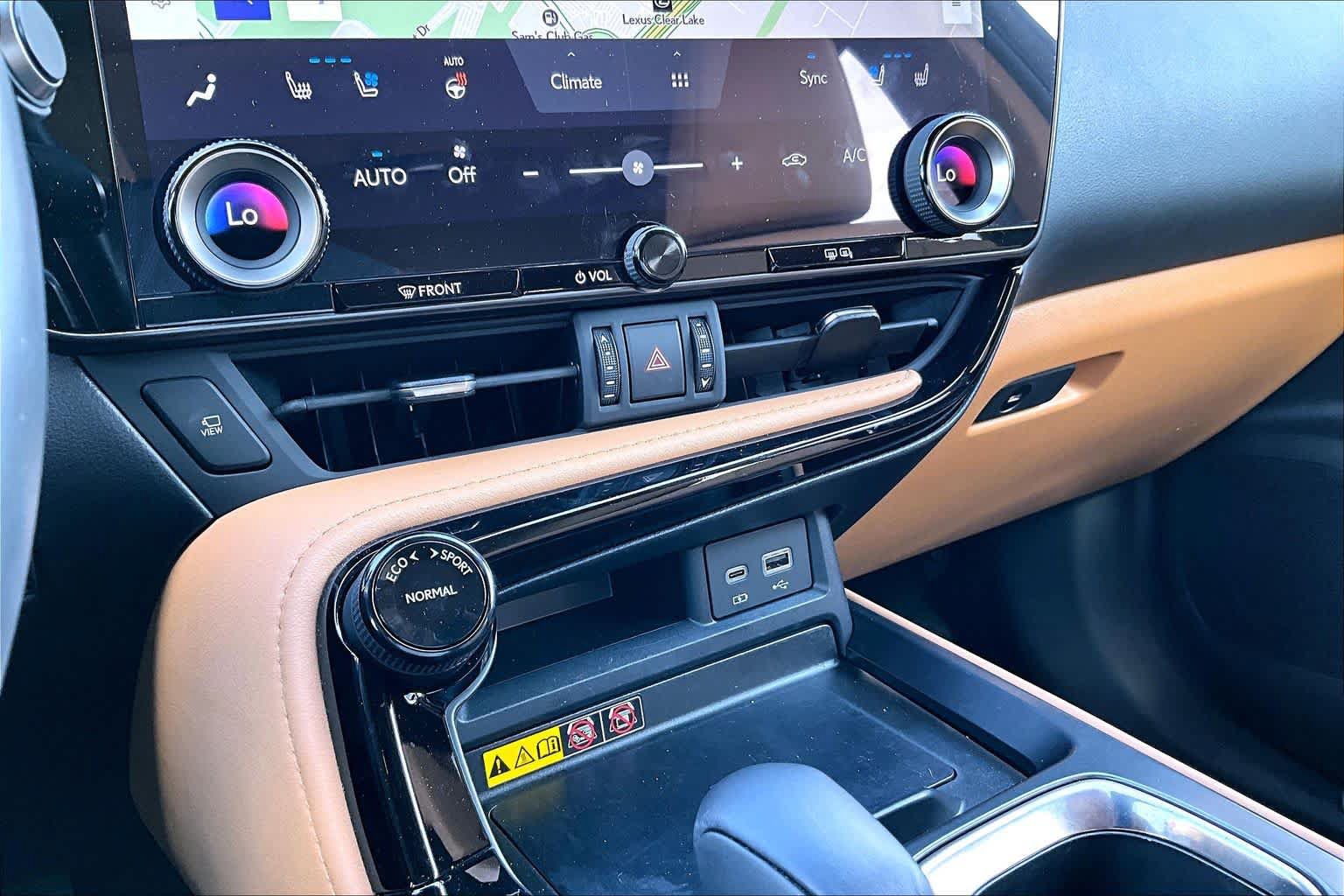 Used 2025 Lexus NX 350 AWD w/ Accessory Package (Z2) image 35