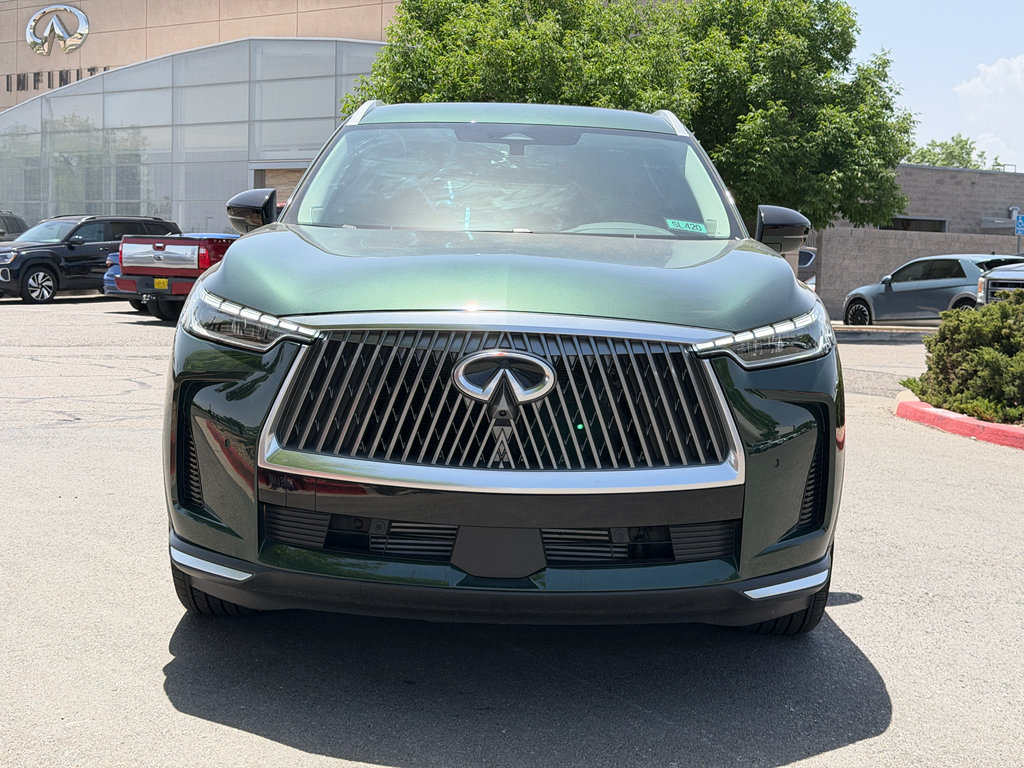 Certified 2026 INFINITI QX60 Luxe w/ Family Package AWD/4WD image 2