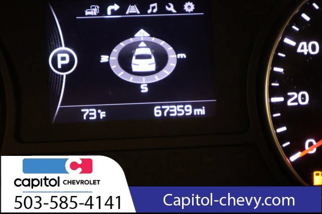 Used 2017 Kia Optima EX w/ Premium Package FWD image 16