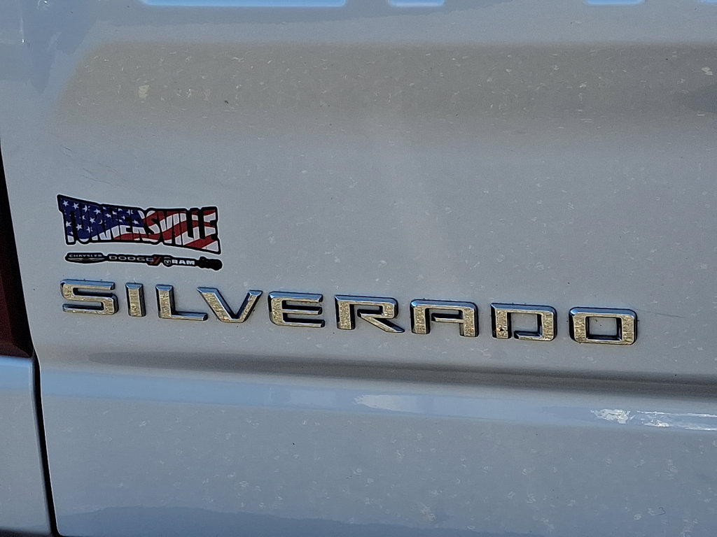 Used 2019 Chevrolet Silverado 1500 LTZ w/ LTZ Premium Package image 16